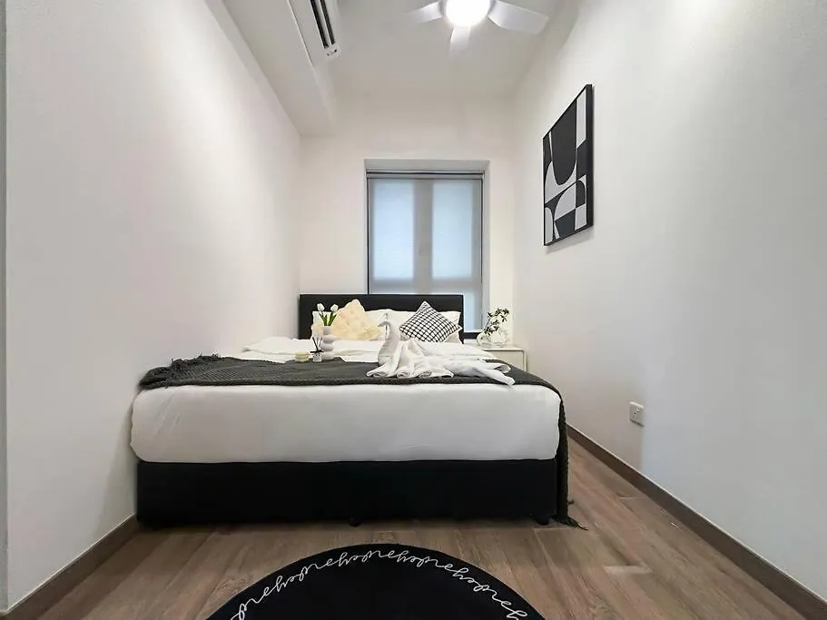 Apartment Agile Bukit Bintang Dark Grey Aesthetic Home Near Trx, Pavilion Kuala Lumpur